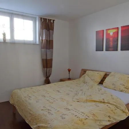 Διαμέρισμα Lamp